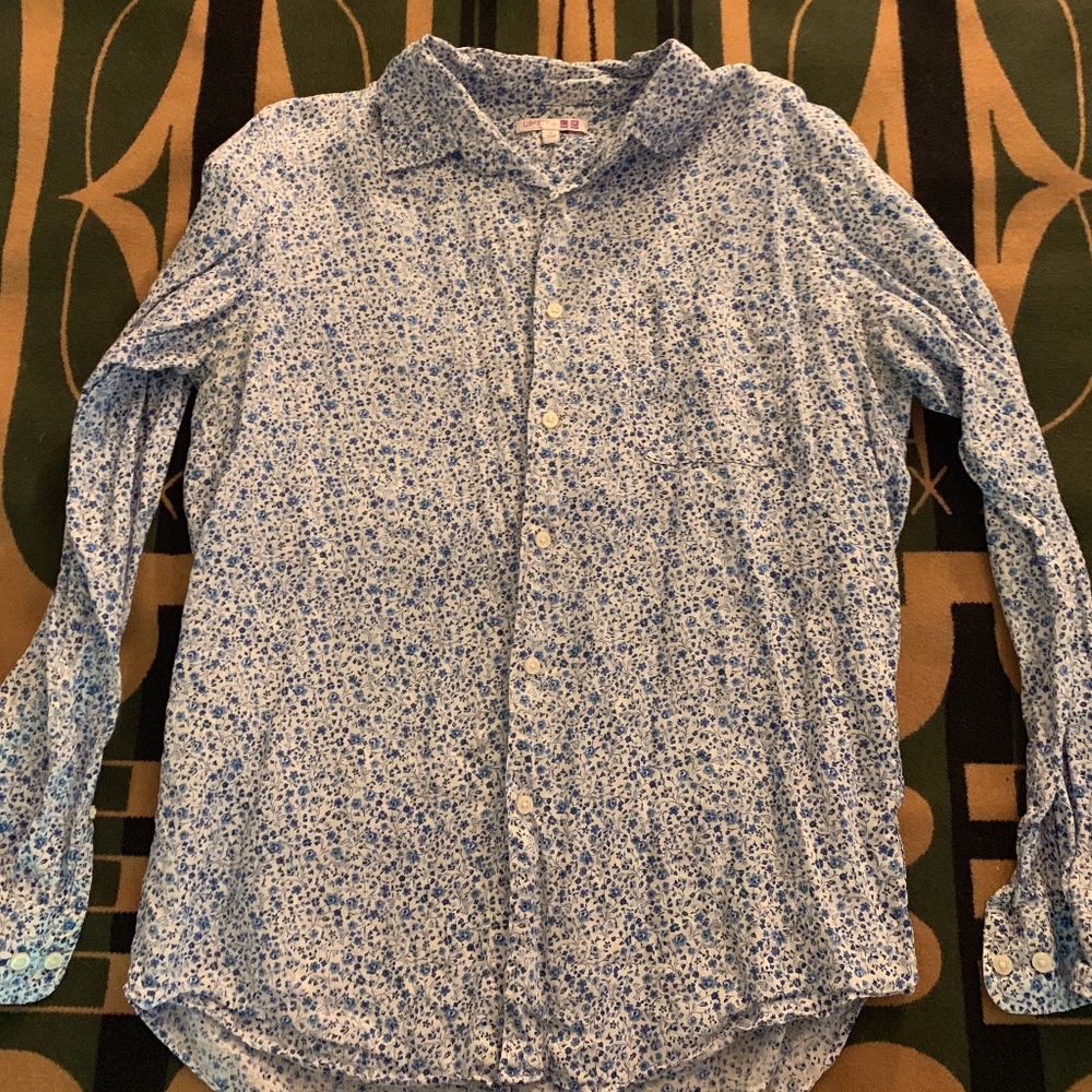 Uniqlo Blue Floral Button Down